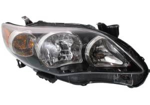 2011 2012 2013 Corolla Headlight With Black Housing Integrated Signal Side Light 11, 12, 13 Corolla