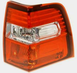 2007-2017 Expedition Rear Tail Light Brake Lamp -Right Passenger 07, 08, 09, 10, 11, 12, 13, 14, 15, 16, 17 Ford Expedition New Replacement Rear Stop Lamp Brake Lens Cover -Replaces Dealer OEM 7L1Z13404AA